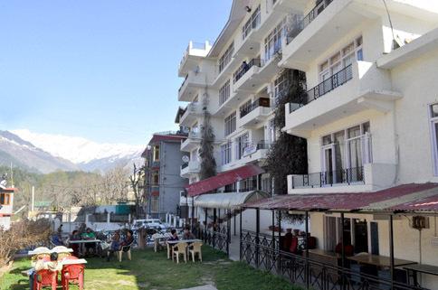 Hotel Monarch Residency